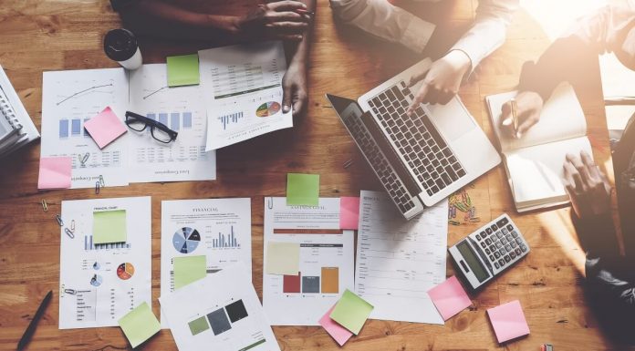 Odločitveni modeli in skupine dejavnikov, ki vplivajo na izbiro projekta Metode VREDNOTENJA in IZBIRE (investicijskih) projektov